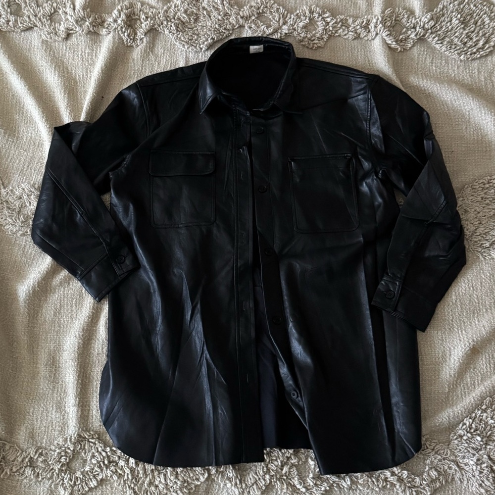 Aritzia Wilfred Leather Black Shirt Jacket